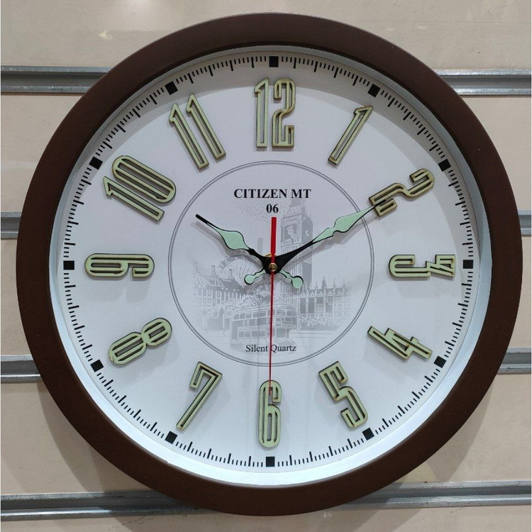 ساعت دیواری با اعداد شب نما دارای رنگ بندی سایز 37 کد 6